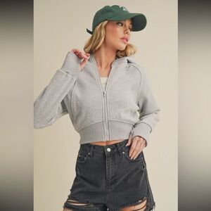 🆕🤍GRAY SARA ZIP UP